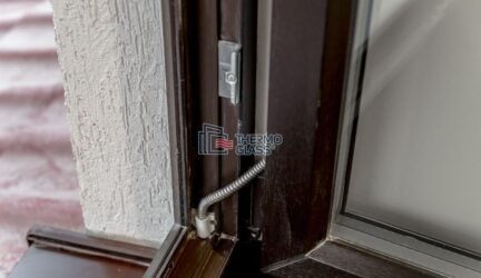 Токоведущий провод